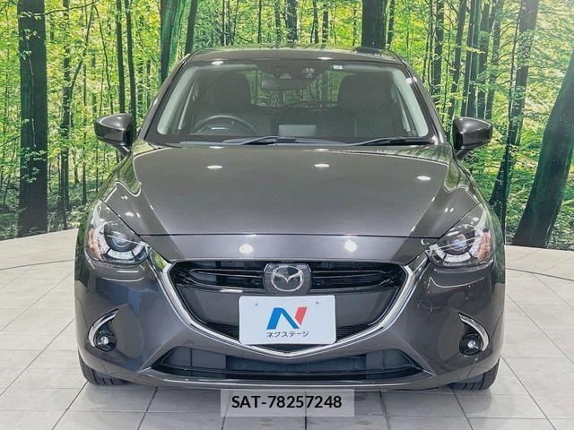Mazda DEMIO 2017-10 7500306-13
