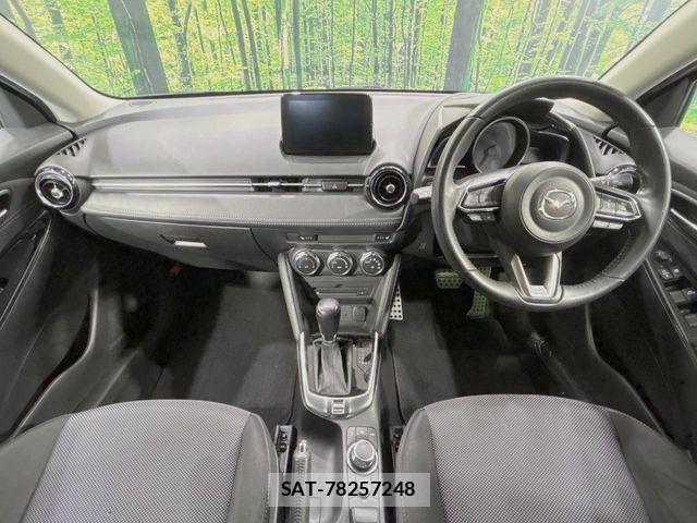 Mazda DEMIO 2017-10 7500306-1
