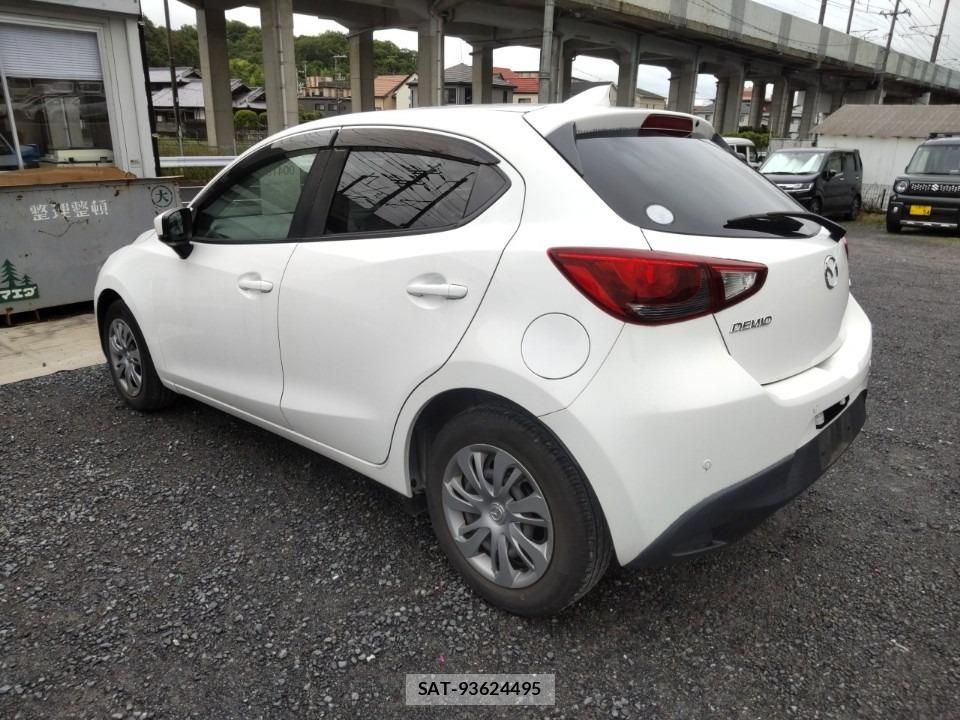 Mazda DEMIO 2019 7465518-3