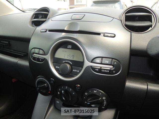 Mazda DEMIO 2009-09 7500310-11
