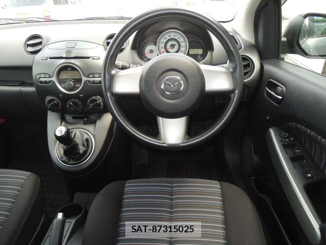 Mazda DEMIO 2009-09 7500310-2