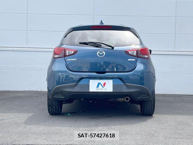 Mazda DEMIO 2017-05 7500309-14