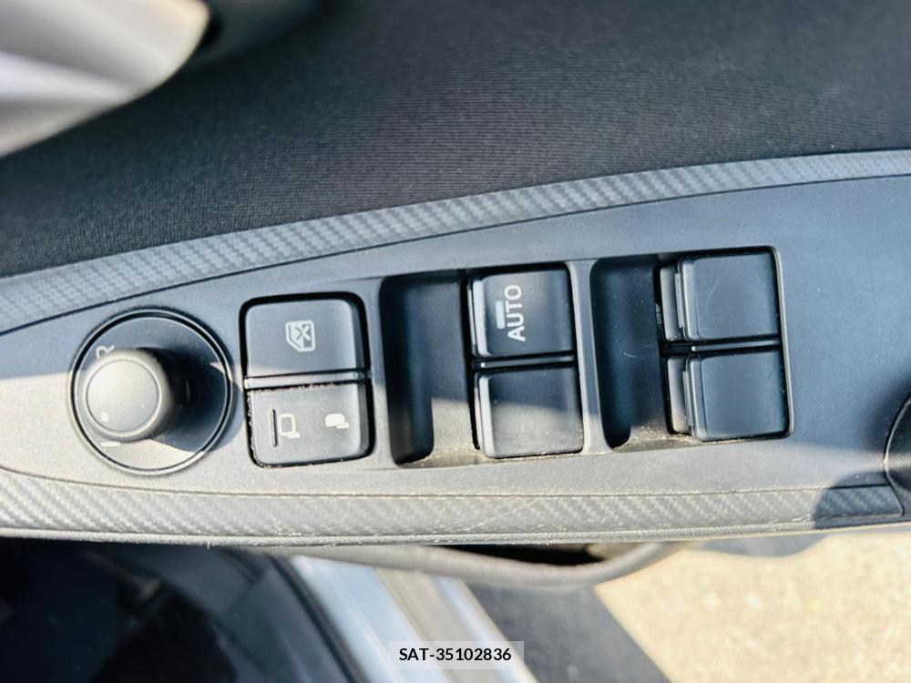 Mazda DEMIO 2019-06 7534089-20