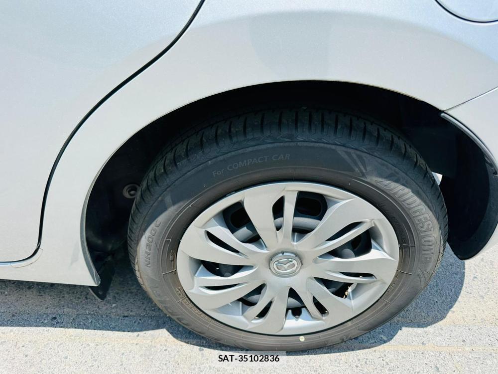 Mazda DEMIO 2019-06 7534089-29