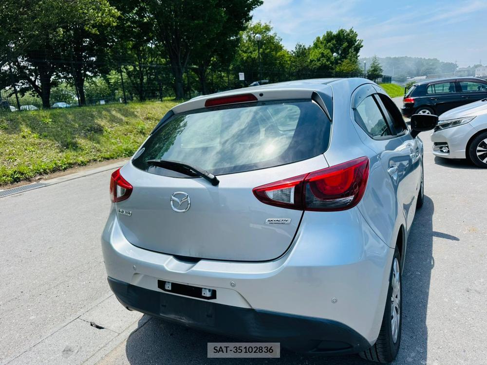 Mazda DEMIO 2019-06 7534089-4
