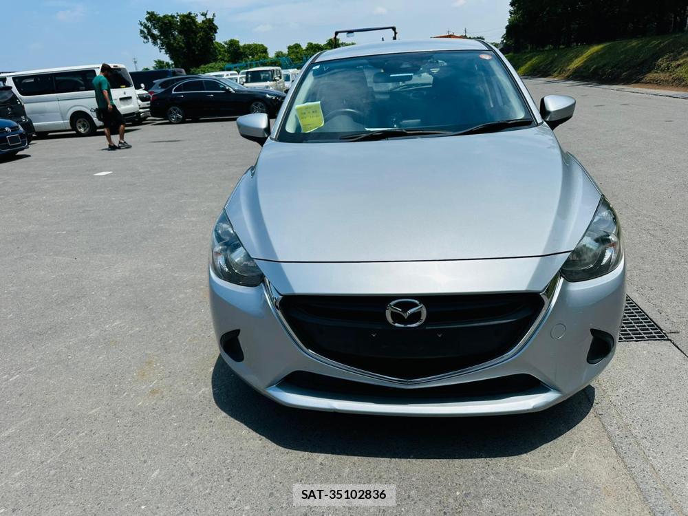 Mazda DEMIO 2019-06 7534089-7
