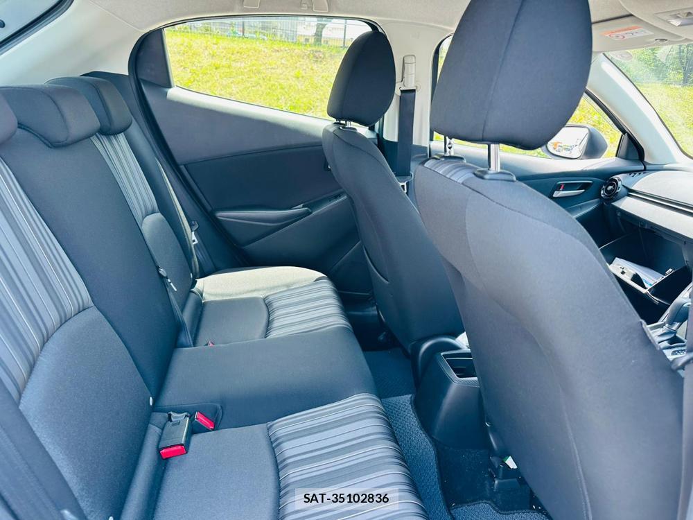 Mazda DEMIO 2019-06 7534089-8