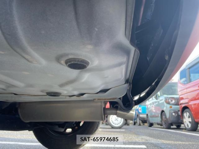Mazda DEMIO 2013-07 7562061-11