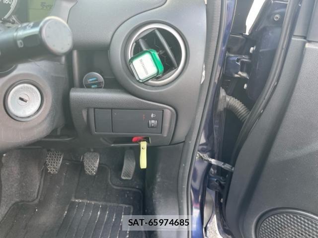 Mazda DEMIO 2013-07 7562061-14