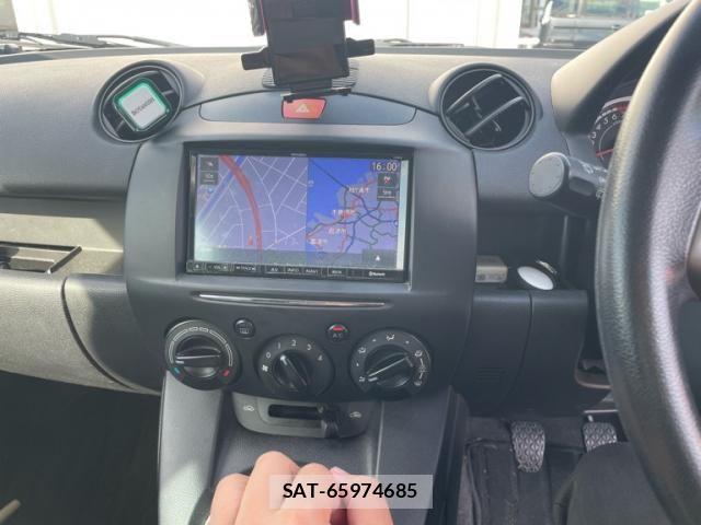 Mazda DEMIO 2013-07 7562061-23