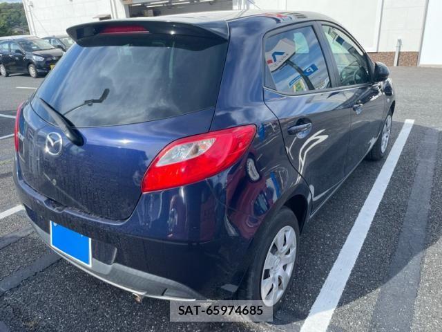 Mazda DEMIO 2013-07 7562061-4