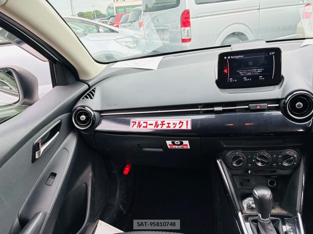Mazda DEMIO 2019-05 7344863-16