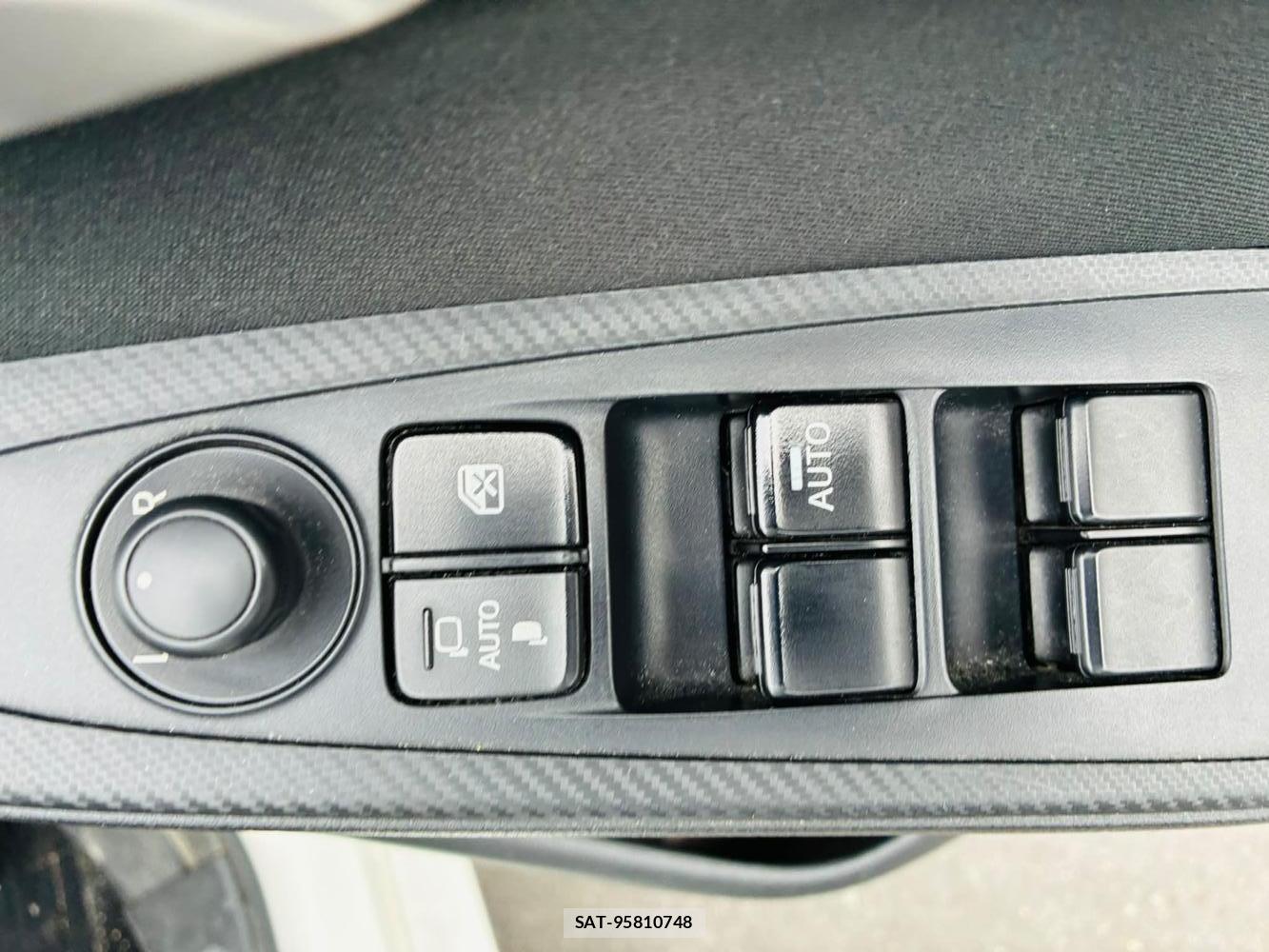 Mazda DEMIO 2019-05 7344863-20