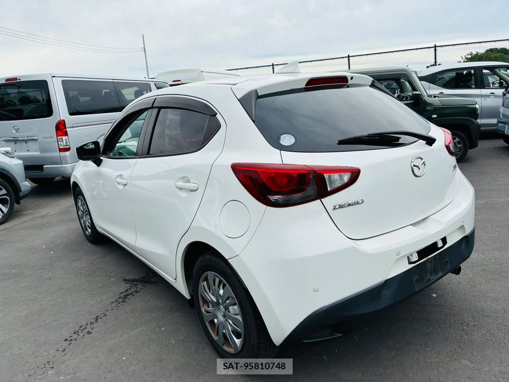 Mazda DEMIO 2019-05 7344863-2