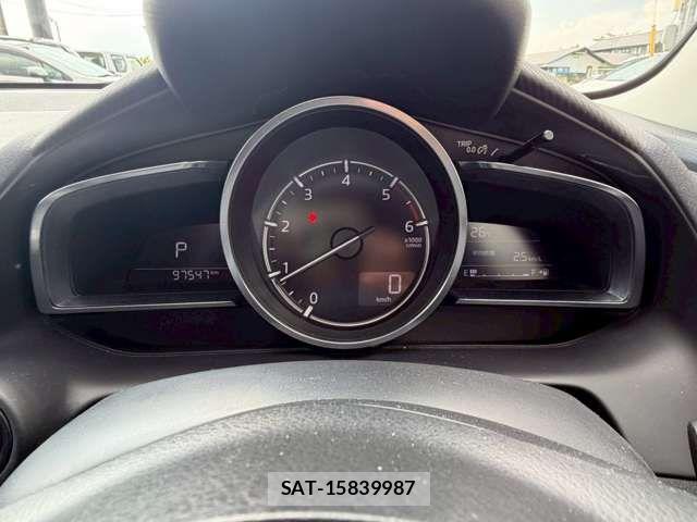 Mazda DEMIO 2016-12 7616269-10
