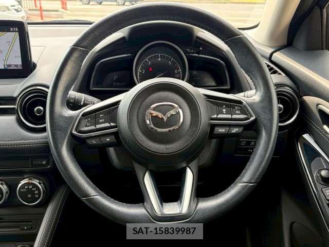 Mazda DEMIO 2016-12 7616269-11