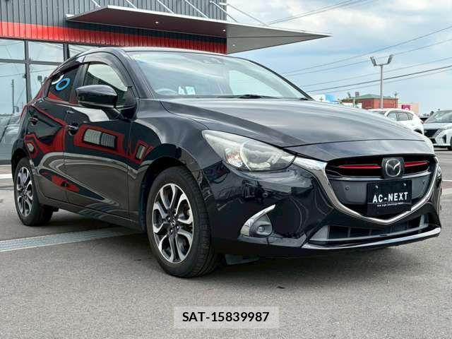 Mazda DEMIO 2016-12 7616269-17