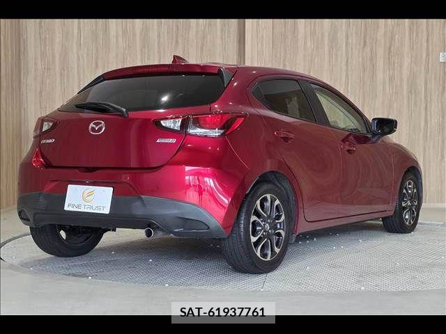 Mazda DEMIO 2018-03 7616267-19
