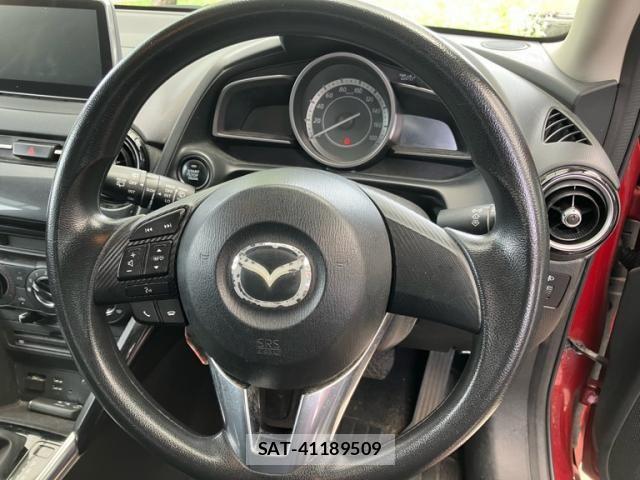 Mazda DEMIO 2016-04 7616280-19