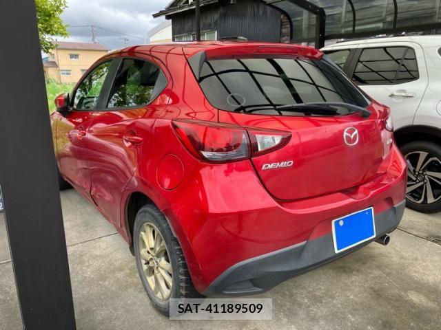Mazda DEMIO 2016-04 7616280-4