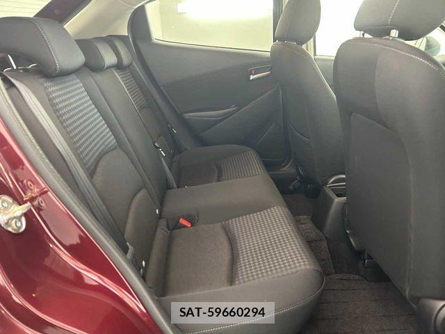 Mazda DEMIO 2019-08 7616266-16
