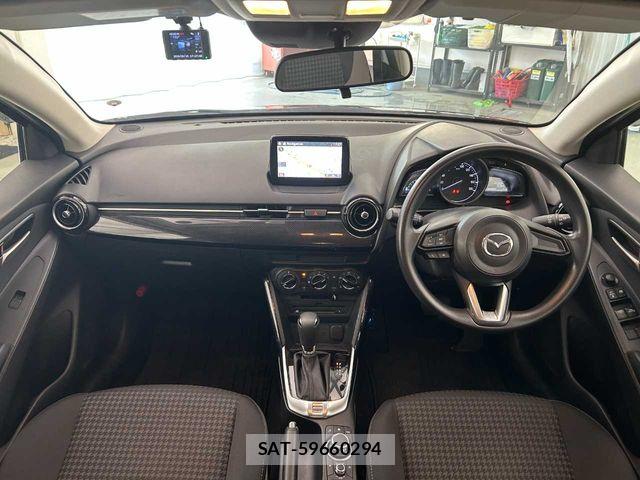 Mazda DEMIO 2019-08 7616266-2