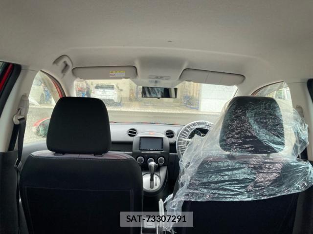 Mazda DEMIO 2014-12 7616277-9