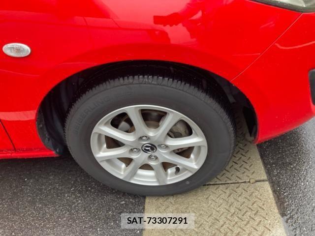 Mazda DEMIO 2014-12 7616277-18