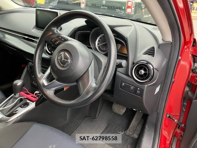 Mazda DEMIO 2015-08 7616273-11