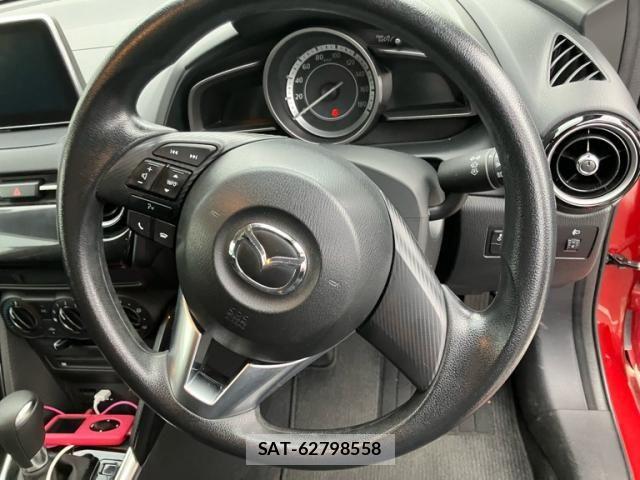 Mazda DEMIO 2015-08 7616273-12