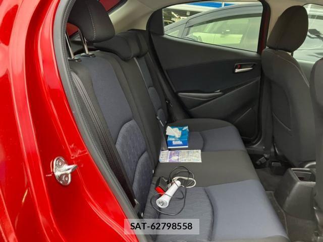 Mazda DEMIO 2015-08 7616273-14