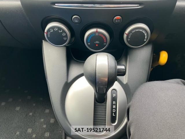 Mazda DEMIO 2011-07 7616283-19
