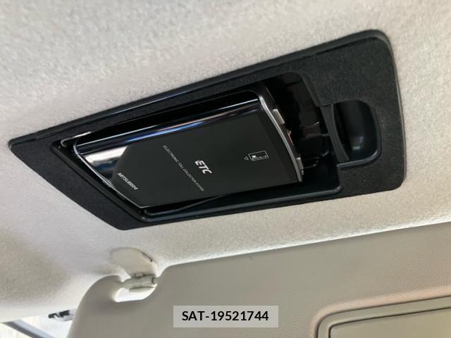 Mazda DEMIO 2011-07 7616283-23
