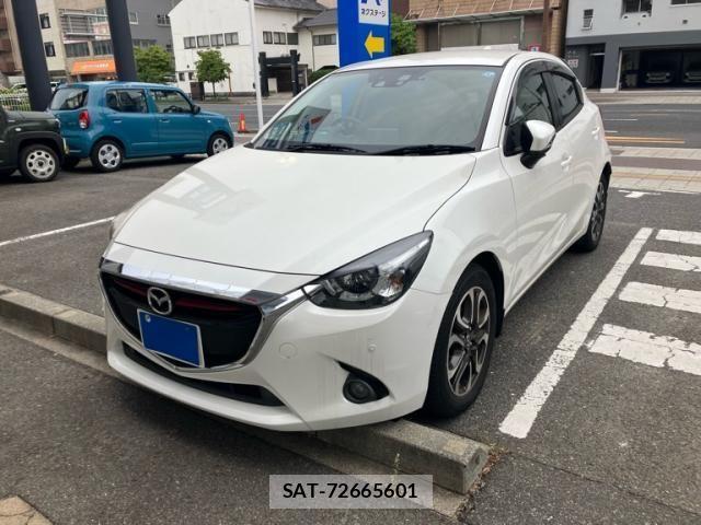 Mazda DEMIO 2014-12 7616276-1