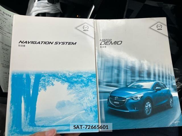 Mazda DEMIO 2014-12 7616276-24