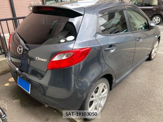 Mazda DEMIO 2009-08 7616279-1