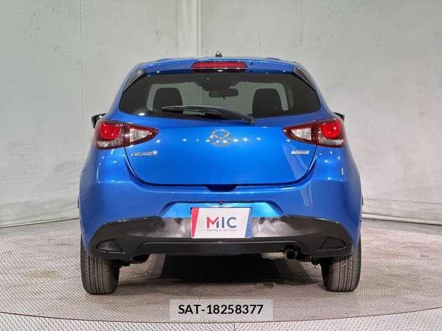 Mazda DEMIO 2016-02 7616265-5