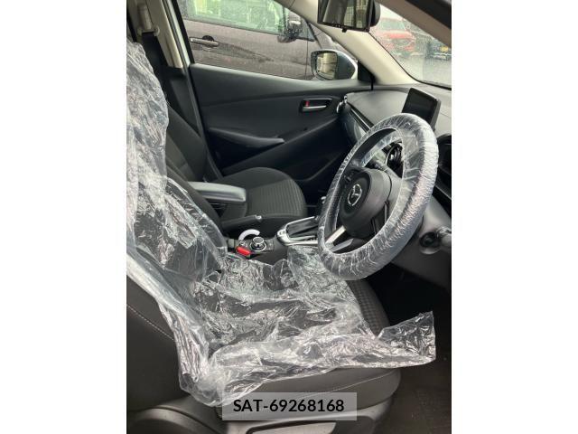 Mazda DEMIO 2018-03 7616274-11