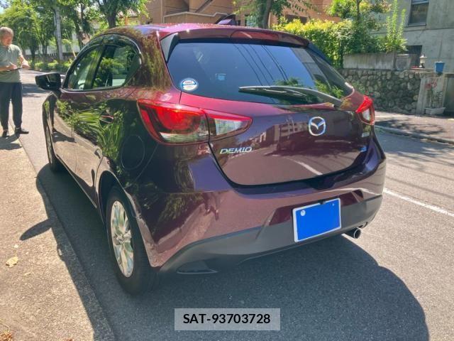 Mazda DEMIO 2017-06 7616275-1
