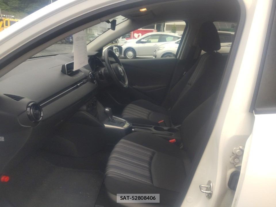 Mazda DEMIO 2019-06 7587624-5