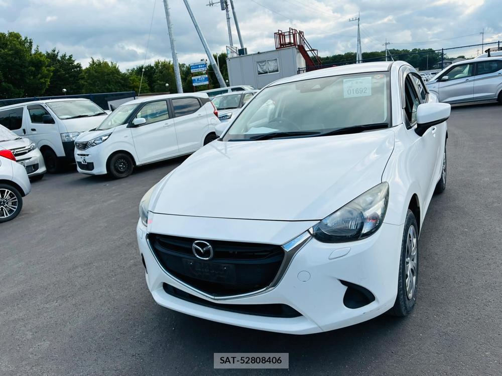 Mazda DEMIO 2019-06 7587624-0