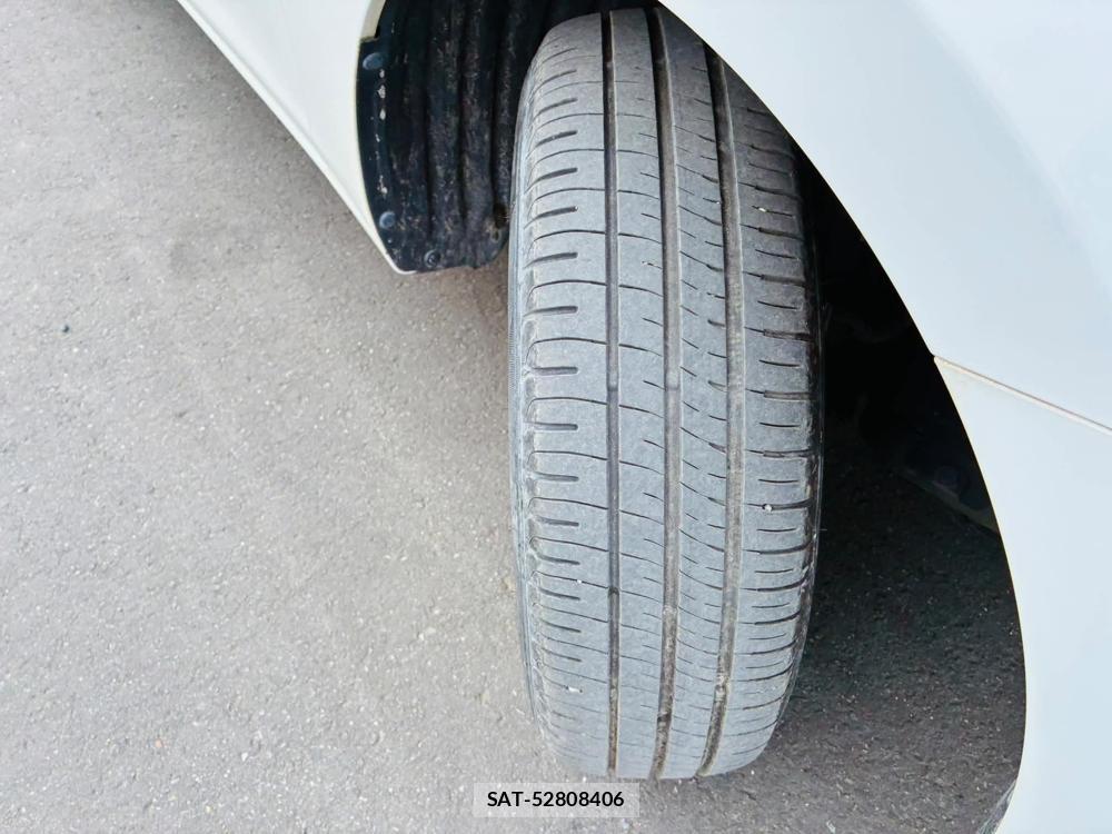 Mazda DEMIO 2019-06 7587624-32