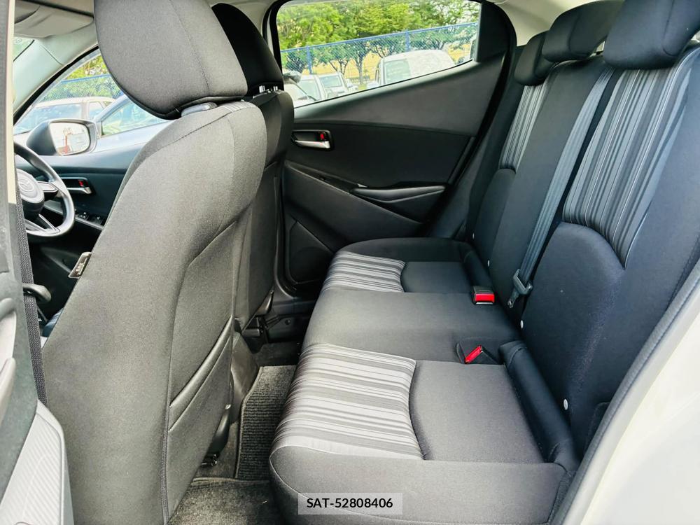 Mazda DEMIO 2019-06 7587624-8
