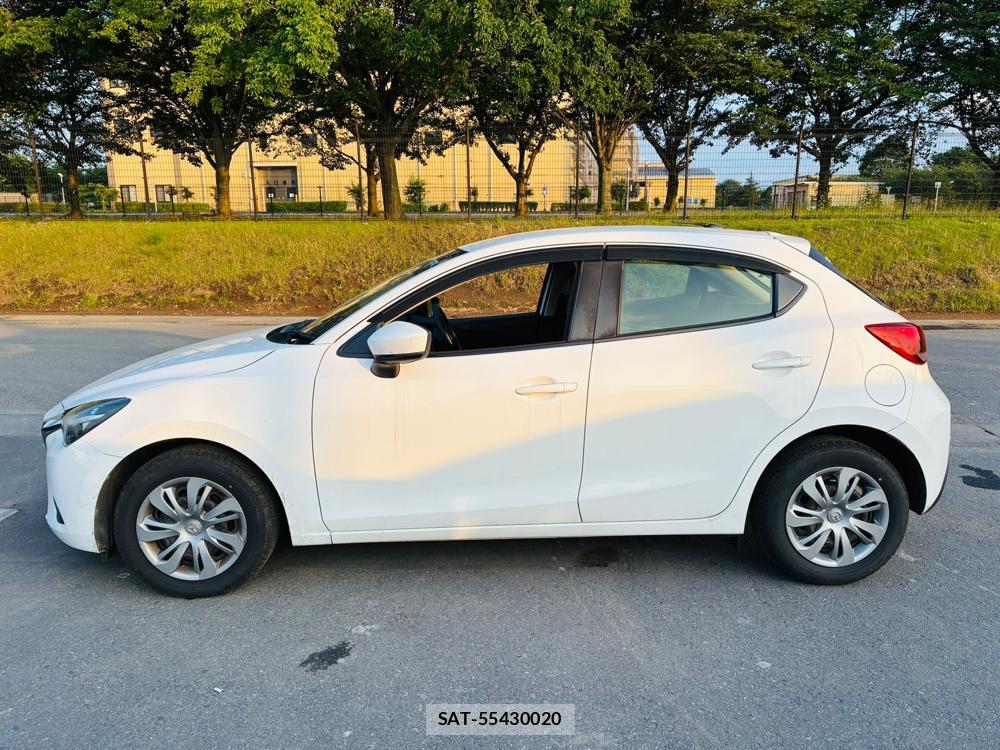 Mazda DEMIO 2019 7465519-1
