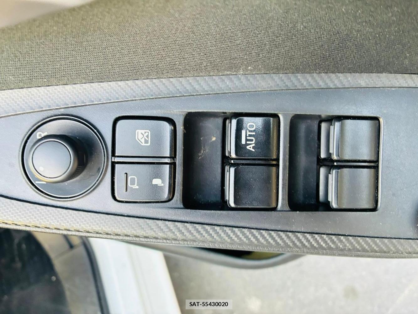 Mazda DEMIO 2019 7465519-20