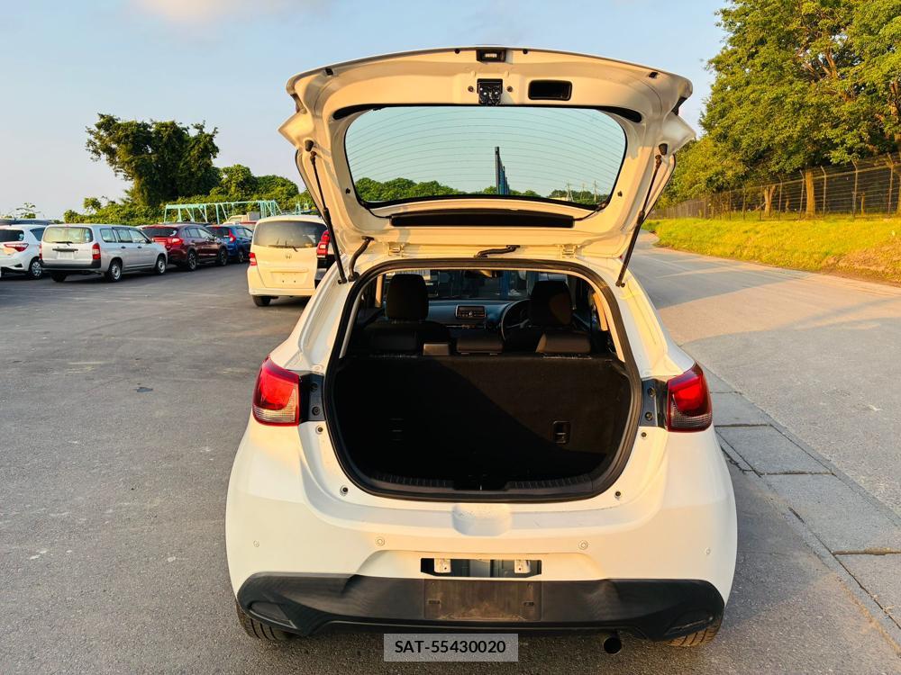 Mazda DEMIO 2019 7465519-25