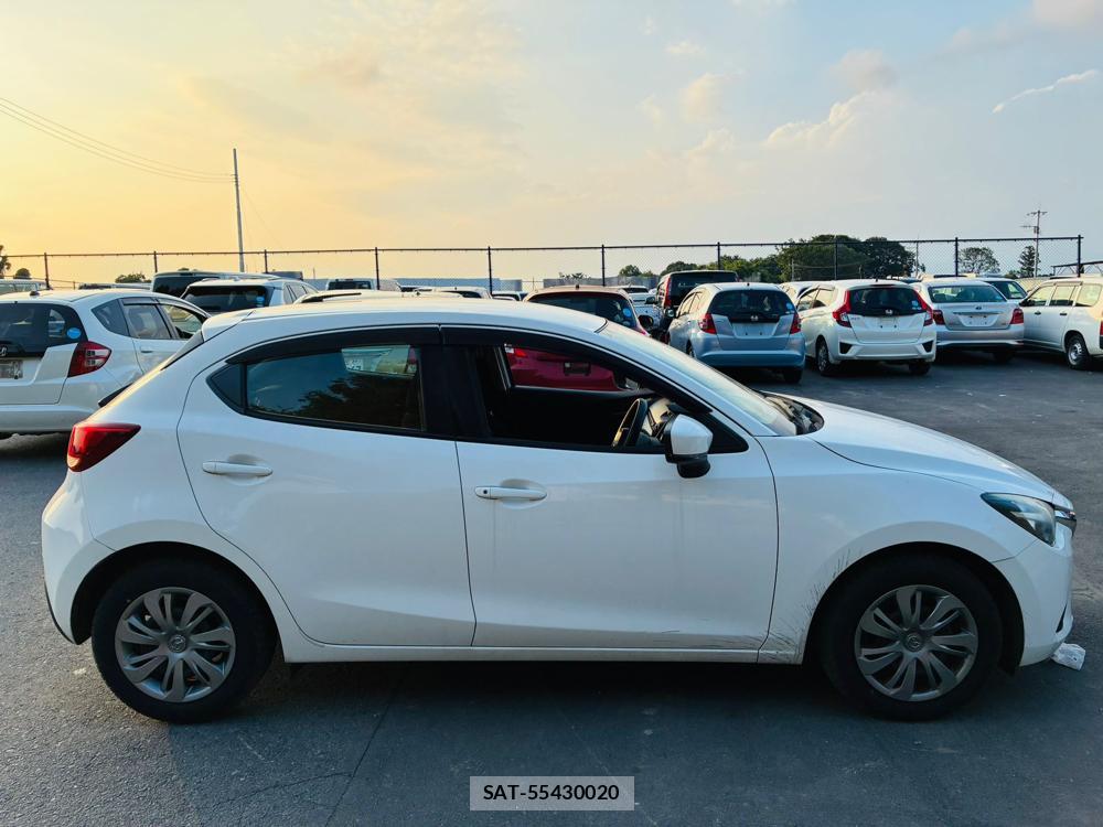 Mazda DEMIO 2019 7465519-5