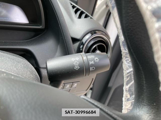 Mazda DEMIO 2018-03 7722831-20