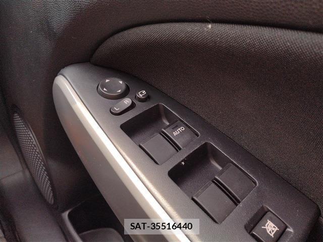 Mazda DEMIO 2012-06 7722861-25