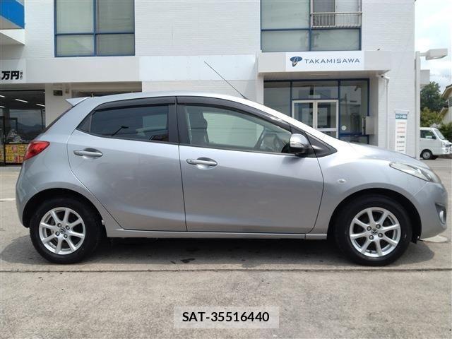 Mazda DEMIO 2012-06 7722861-3